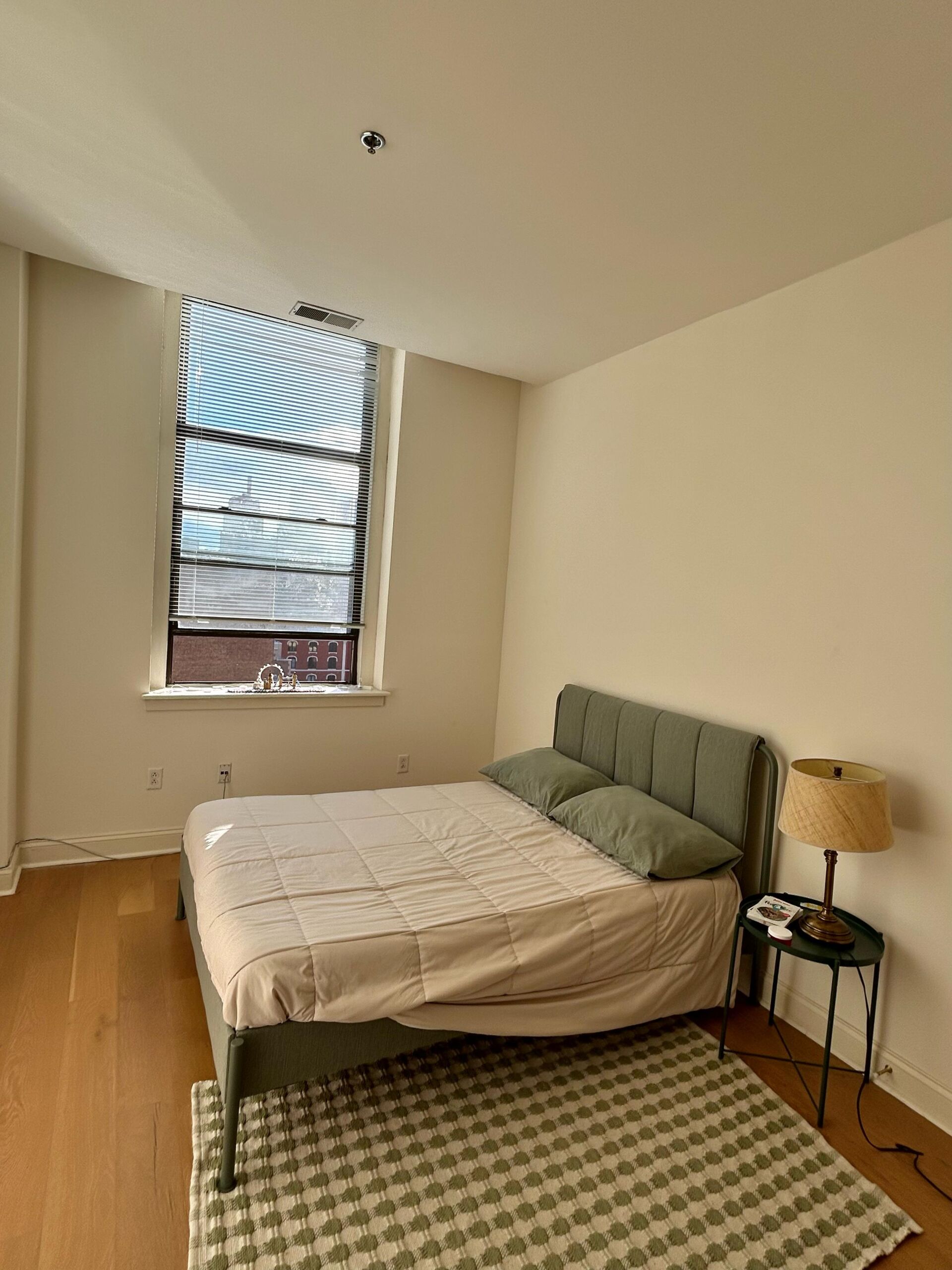 Appartement cosy près du Vieux-Port – Montréal — Chambre — photo 2